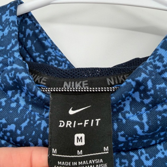 Nike swoosh blue hoodie boys medium - Picture 3 of 3